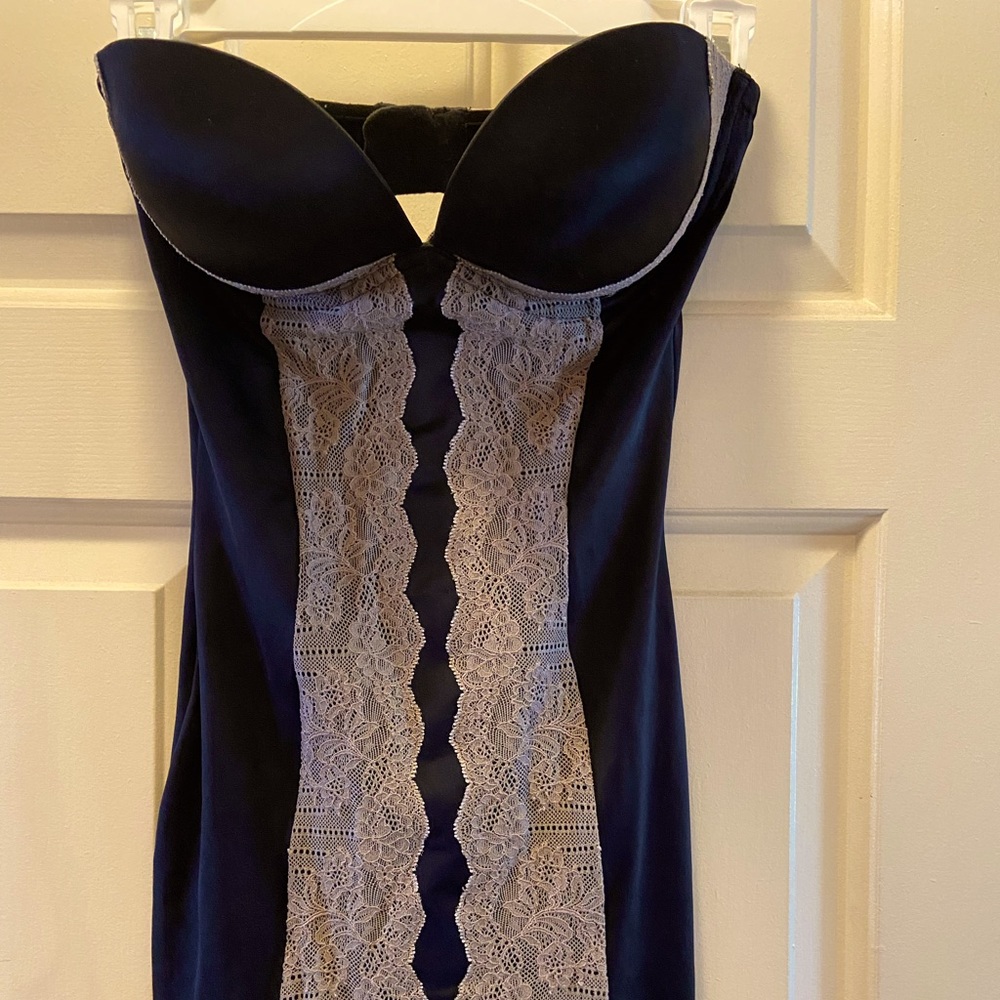 Victoria’s Secret Power Figure Slip 34C